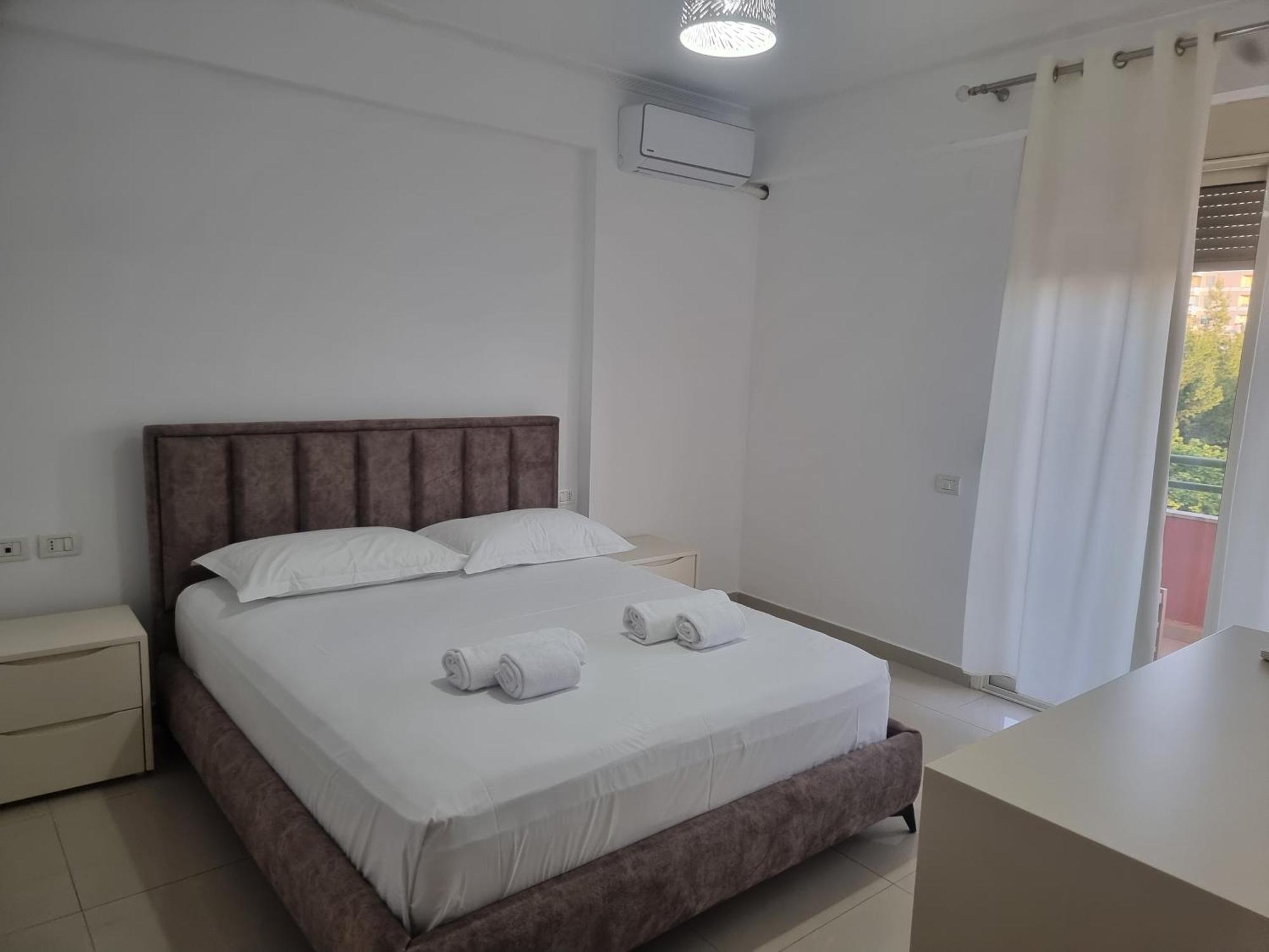 Alex Apartment Вльора Екстер'єр фото